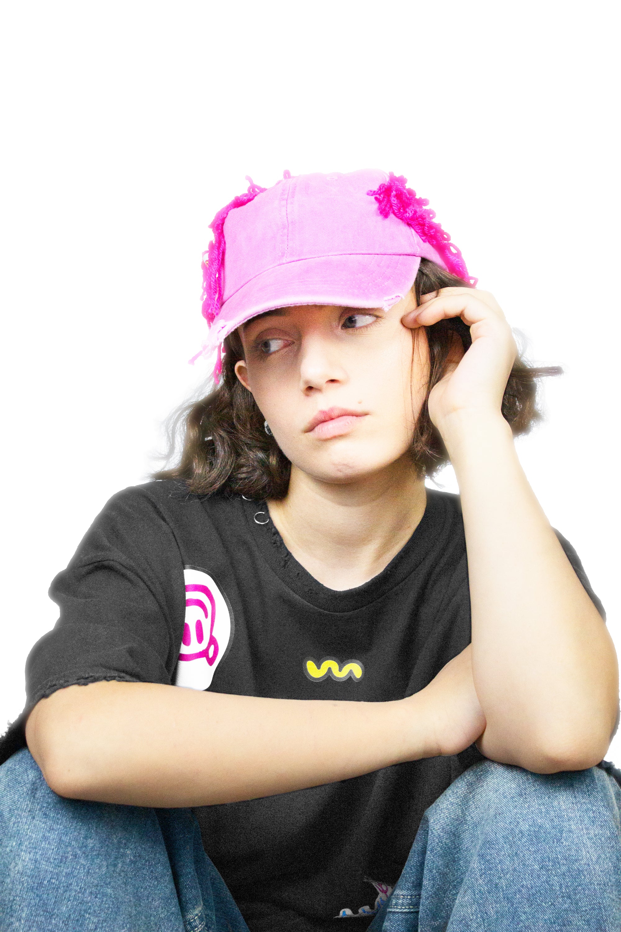 BAVI Bearnie Club black tee for women cap look