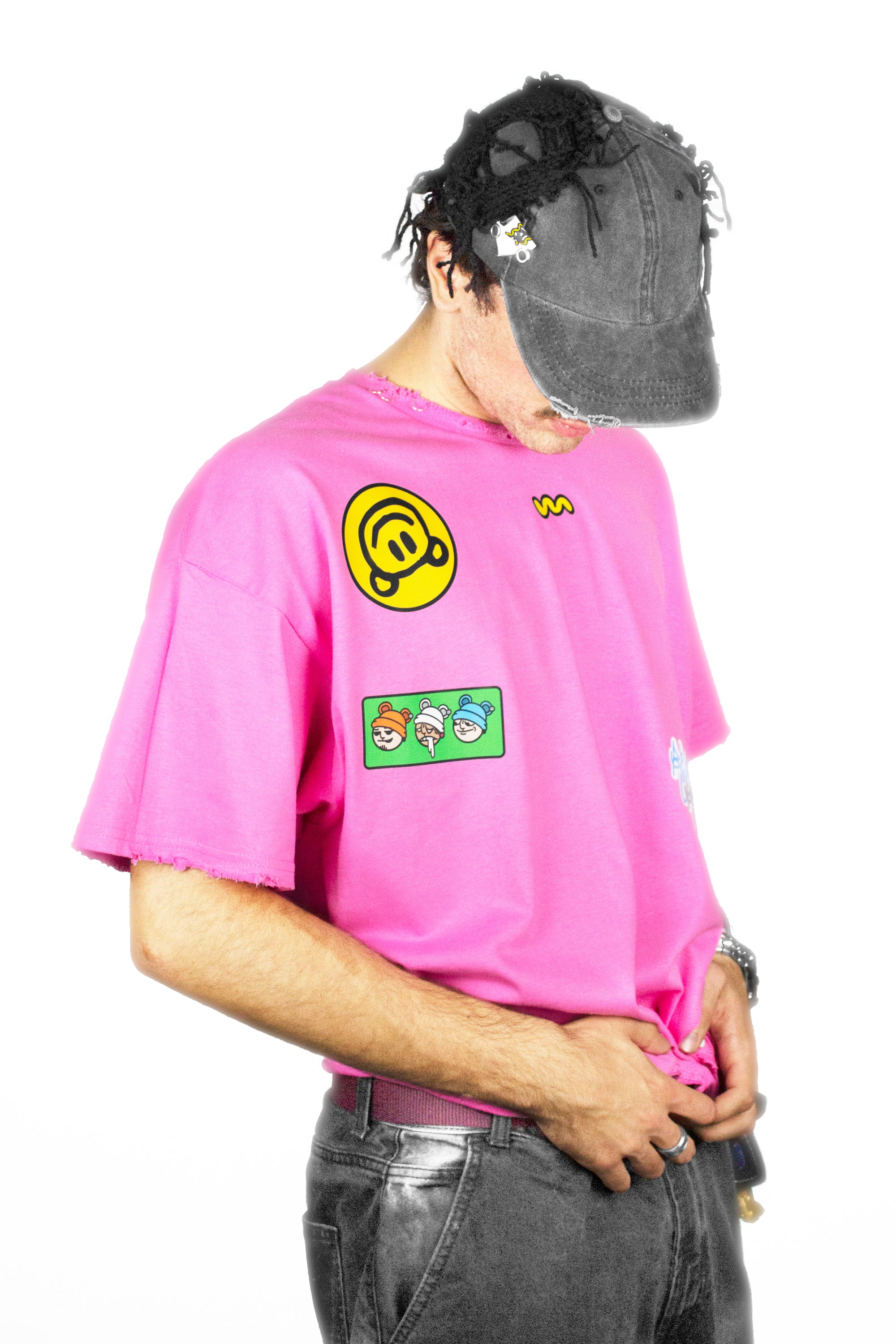 BAVI Bearnie Club pink tee for men logo view