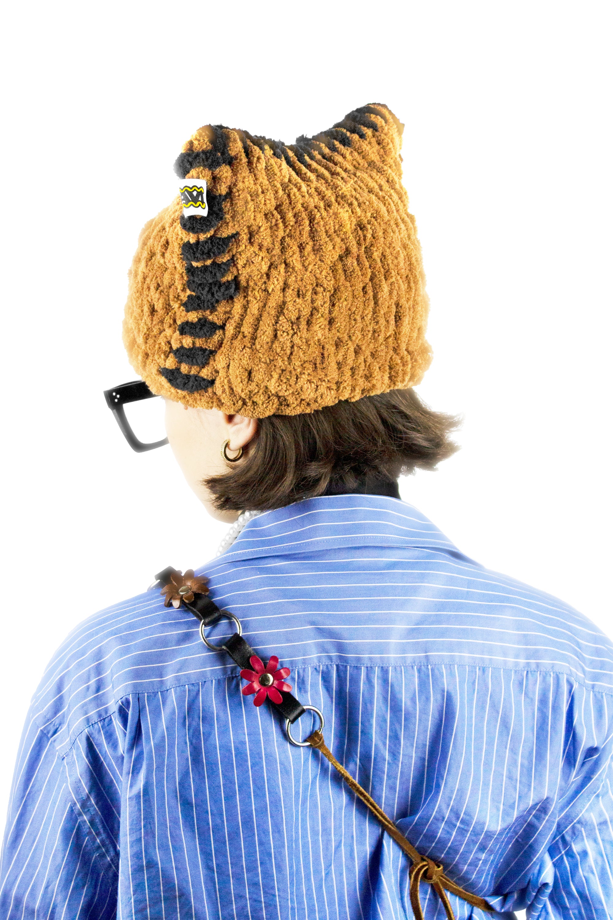 Back view of the Chocolate Catnie showing overall shape and finish.